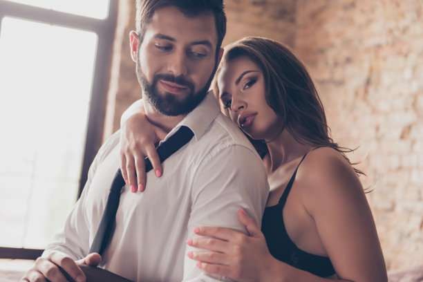 女人最想被干的10个姿势 +节奏,掌握这10招让女人崩溃尖叫、跪着求你别停